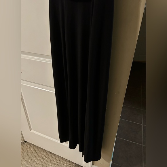 Maxi Formal Dress - Picture 4 of 7